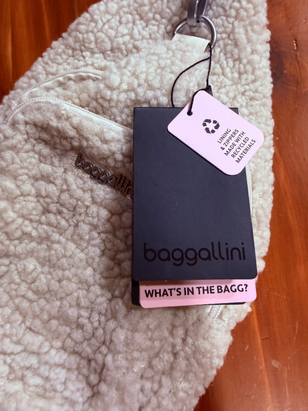 Baggallini cross body Sherpa purse NWT - Picture 3 of 16